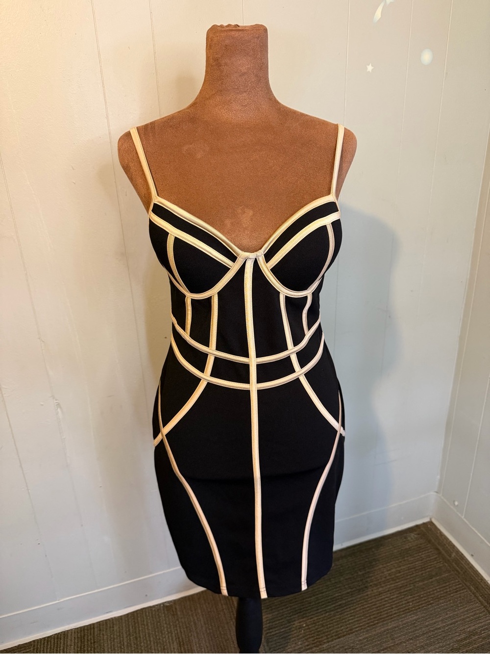 Blashe Black Gold Bodycon Mini Dress Size M